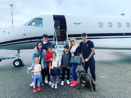 La familia de Wanda Nara y Mauro Icardi, a punto de mudarse a París. Fuente: Instagram