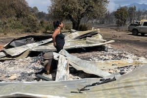 El incendio arrasó un emprendimiento familiar en Cholila: así lograron escapar