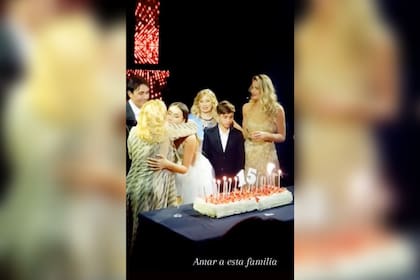 La familia se reunió para celebrar (Foto: Captura de Instagram)