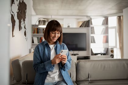 La famosa frase de René Descartes sigue repitiéndose en todo el mundo; sin embargo, su traducción literal y su verdadero sentido distan mucho de la versión actual (Foto de carácter ilustrativa: Freepik)