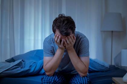 La FDA detalla que la mayoría de los adultos necesitan entre siete y ocho horas de sueño cada noche, aunque reconocen que no todas las personas duermen todo lo que necesitan. (LN)