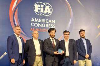 La FIA reafirmó su compromiso con el automovilismo argentino