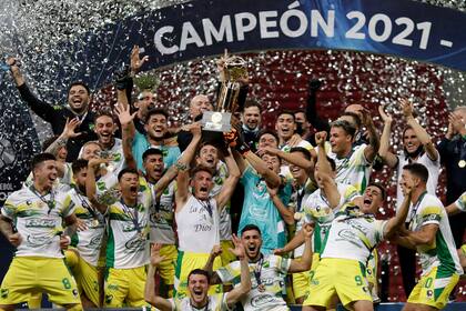 La felicidad de Defensa y Justicia, campeón en una noche inolvidable en Brasilia ante un gigante como Palmeiras