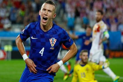 La felicidad de Perisic y la desazón de los españoles