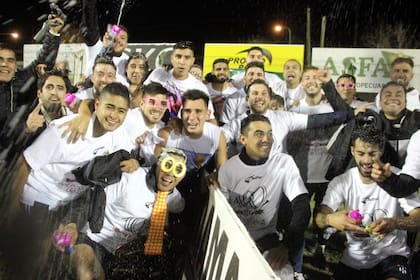 La felicidad del plantel de Central Córdoba
