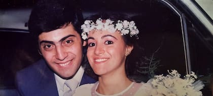 La felicidad después del drama: una foto del casamiento de Renato Ruiz y Bibiana Policelli