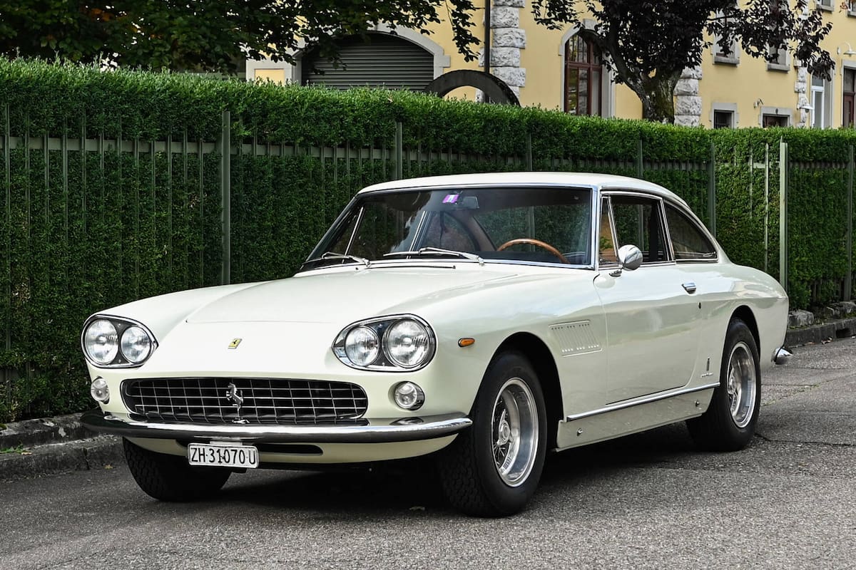 Se subasta un auto de la colección personal de Enzo Ferrari, el fundador de la marca italiana de autos de lujo