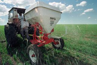Fertilizadoras: ganar con máquinas bien reguladas