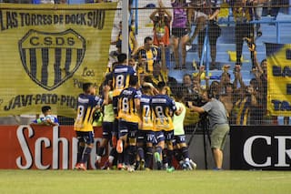 Copa Argentina: Dock Sud dio otra sorpresa y eliminó a Unión en los penales