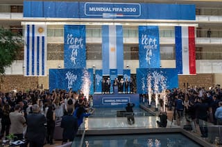FIFA oficializó a Argentina como una de las seis sedes del Mundial 2030 y al Monumental como uno de los estadios
