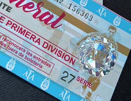 La figura de Cristiano Ronaldo en una entrada del Torneo Federal A