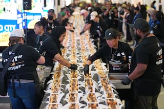 La fila más larga en el aeropuerto de Filadelfia no fue de seguridad, sino de cheesesteaks