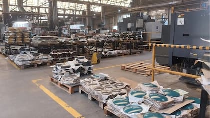 La firma explicó que la baja en las ventas obligó a adecuar el nivel de producción en su fábrica santafesina, donde trabajan 212 de los 336 empleados que Essen tiene en el país.