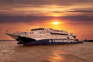 El viaje entre Buenos Aires y Uruguay suma alternativas cómodas y accesibles