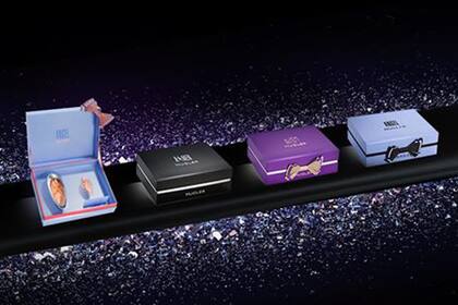 La firma Thierry Mugler incorporó un sistema totalmente innovador y amable con la ecología a través del rellenado de sus frascos