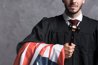 Se hacían pasar por abogados, pero el Uscis los descubrió y detuvo en Nueva Jersey cuando huían a Colombia