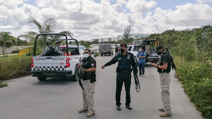 La Fiscalía General de México ha realizado desde noviembre de 2020 operativos en la zona de Isla Blanca. Sin embargo, la institución negó que cuente con información al respecto. Foto: Eric Galindo