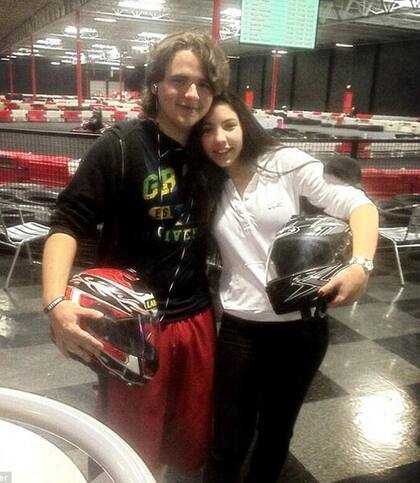 La flamante pareja durante una salida