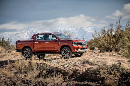 La Ford Ranger entrada de gama cuesta $42.860.100 en agosto