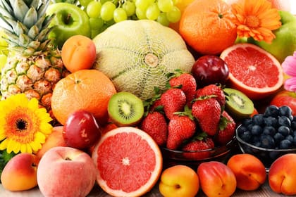 La forma de consumo de la fruta influye en su índice glucémico, es decir, en la velocidad con la que eleva el azúcar en sangre