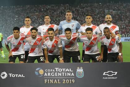 La formación de River que arrancó la final en Mendoza