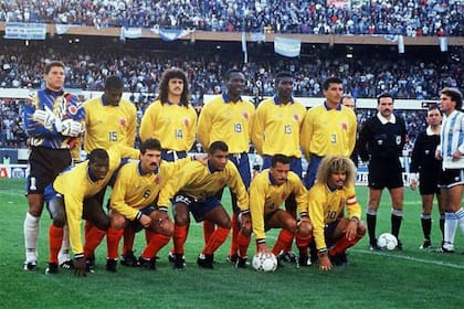 La formación visitante antes de un partido histórico: el 5-0 del 5 de septiembre de 1993 por la eliminatoria para Estados Unidos 1994; Oscar Ruggeri, el capitán argentino, había dicho que Colombia nunca había ganado nada.