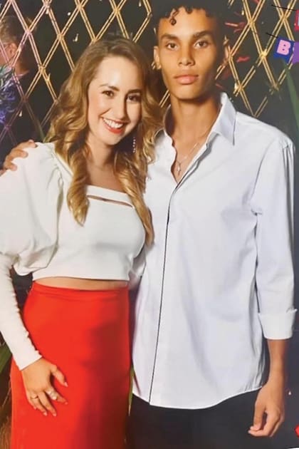 La foto con la que Jazmin Gace Grimaldi saludó a su hermano por su reciente cumpleaños número 18. Alexandre también tiene muy buena relación con los mellizos Jacques y Gabriella. “Cuando mi hijo tiene la oportunidad de verlos, juega feliz con ellos”, asegura Nicole.