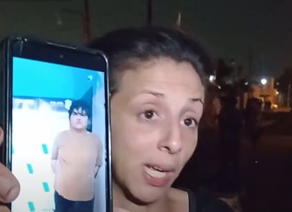 La foto de Ariel Díaz, compartida por el celular de una vecina que se sumó a la marcha por justicia