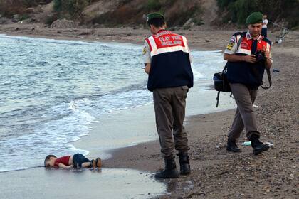 La foto de la muerte de Kurdi recorrió el mundo en septiembre de 2015