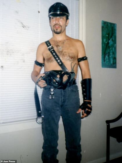 La foto de la dama dragón cuando aún no había iniciado su transformación