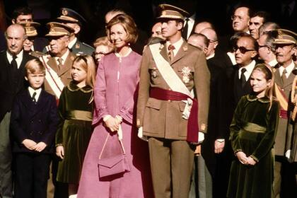 La foto de la proclamación del rey Juan Carlos