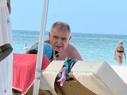 La foto de Osvaldo Jaldo durante sus vacaciones en un destino paradisíaco