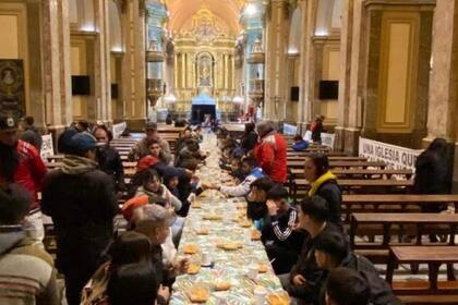 La foto en la Catedral metropolitana que ocasionó una controversia