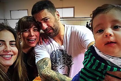 La foto junto a Silvina Luna, Ximena Capristo y su hijo que publicó que Gustavo Conti tras la muerte de su amiga
