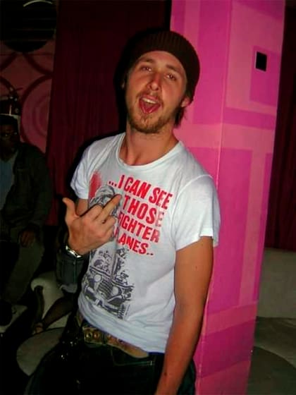 La foto que le tomaron al actor luego de que lo "rebotaran" en un conocido boliche de Punta del Este