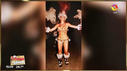 La foto retro de Jimena Monteverde vestida para el Carnaval