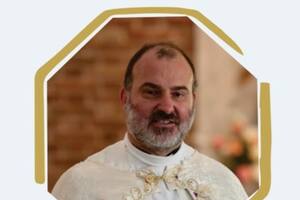 La foto y el nombre están en la web oficial cordobesa.