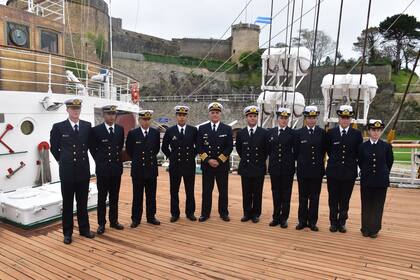 La Fragata Libertad atracó en Francia
