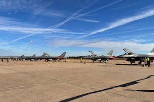 Cuándo y a qué hora ver los aviones de combate F-16