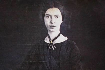 La frase de Emily Dickinson sobrevive en el siglo XXI y tiene cada vez más fuerza en la lucha femenina