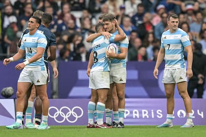 La frustración de Argentina ante Francia durante la eliminación del rugby seven