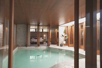 La fuente termal fue el elemento que enamoró a Aaron Paul