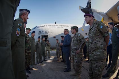 La Fuerza Aérea alistó dos aviones Hércules C 130 para ir a repatriar a los ciudadanos argentinos varados en Perú