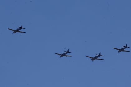 La Fuerza aérea desplegó sus aviones