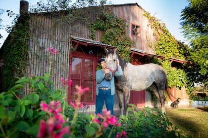 La Fundación Zorba promueve el tratamiento ético de los caballos y ya rescataron a noventa.