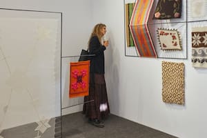 La galería argentina Linse ganó el premio Next con el proyecto Textiles Semilla