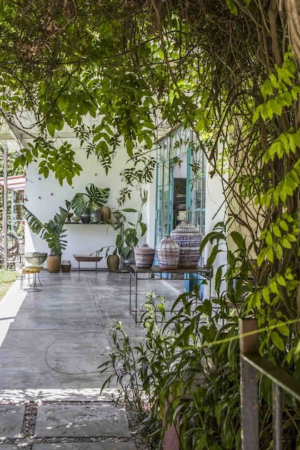 La galería del taller, muy cerca de la casa