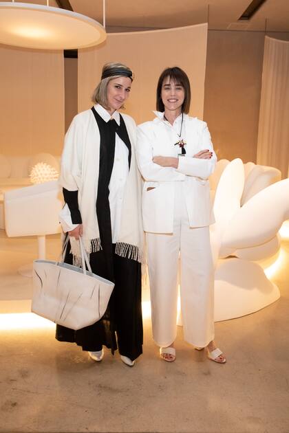 La galerista Amparo Díscoli y la arquitecta Paula D' Elía
