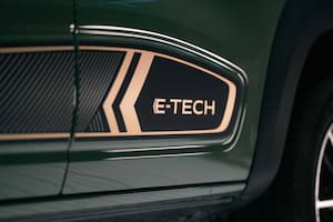 La gama E-Tech incluye también al nuevo Megane y Kangoo