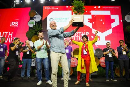 La ganadora del concurso de startups fue la española Airway Shield. FOTO: André Feltes/ Agência Preview